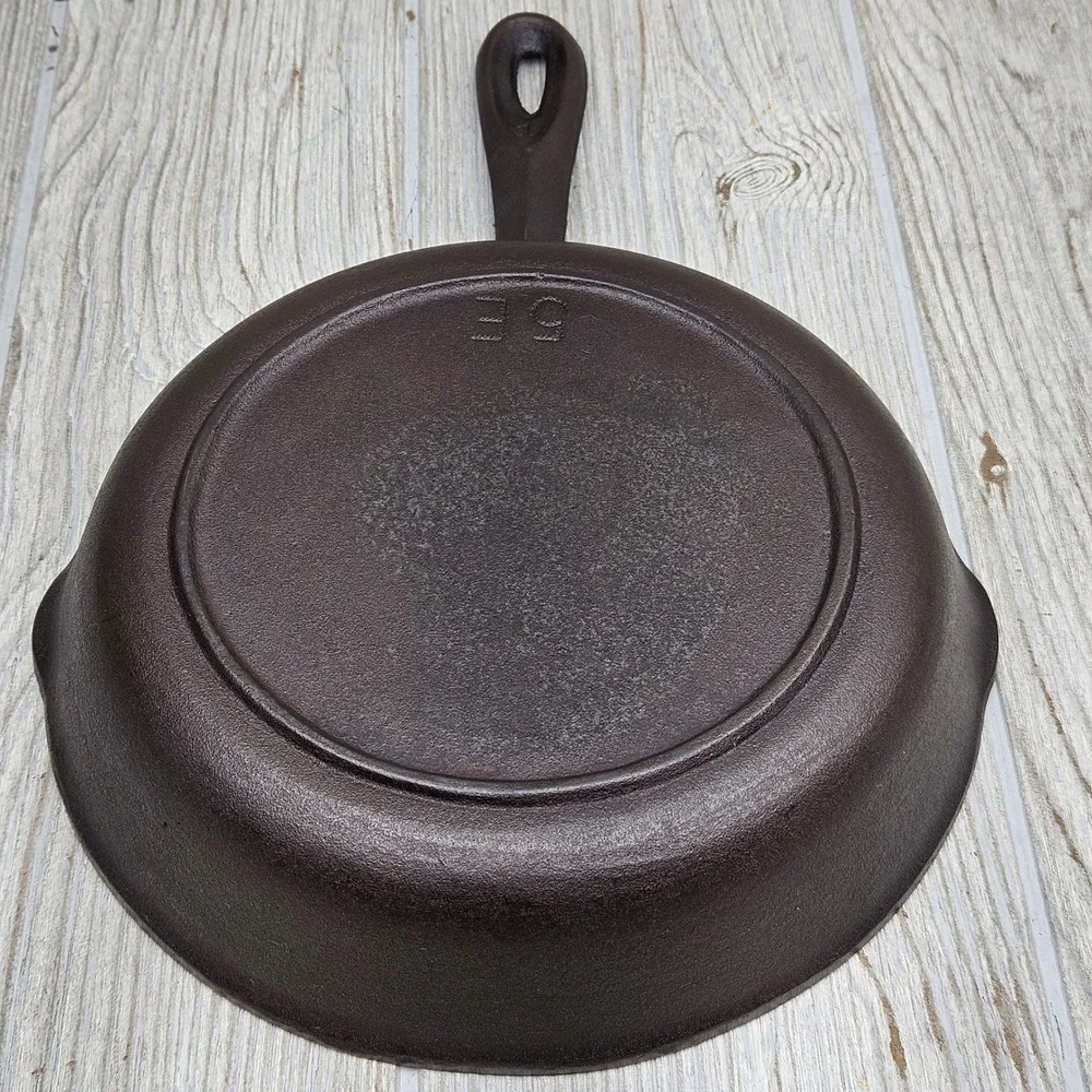 Vintage BSR Red Mountain Cast Iron Skillet Inset Heat Ring 5E No Spin